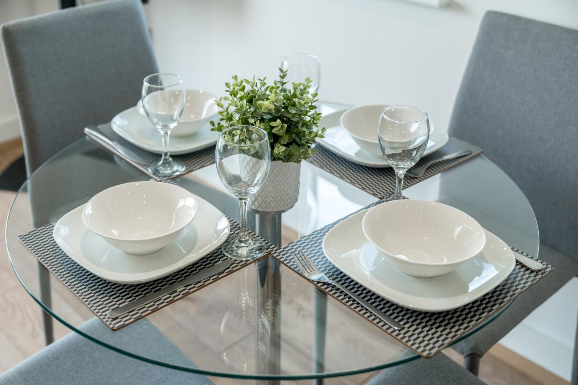 Skyvillion - London River Thames Top Floor Apartments By Woolwich Ferry, Mins To London Excel, O2 Arena , London City Airport With Parking Esterno foto