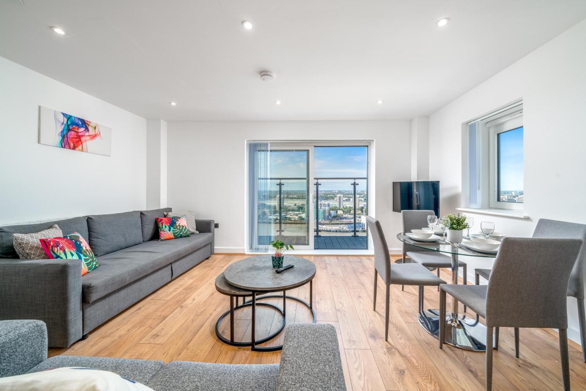 Skyvillion - London River Thames Top Floor Apartments By Woolwich Ferry, Mins To London Excel, O2 Arena , London City Airport With Parking Esterno foto
