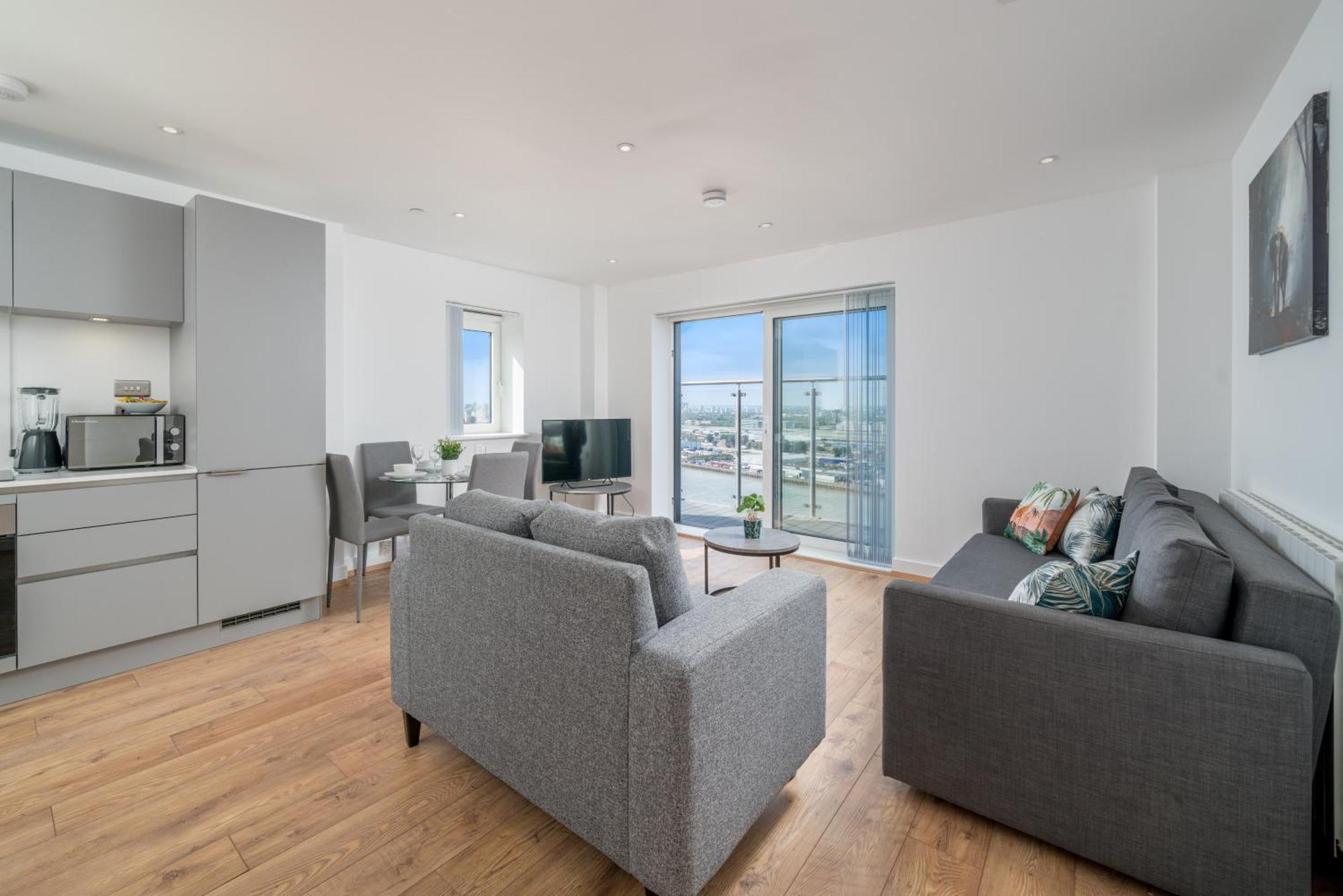 Skyvillion - London River Thames Top Floor Apartments By Woolwich Ferry, Mins To London Excel, O2 Arena , London City Airport With Parking Esterno foto