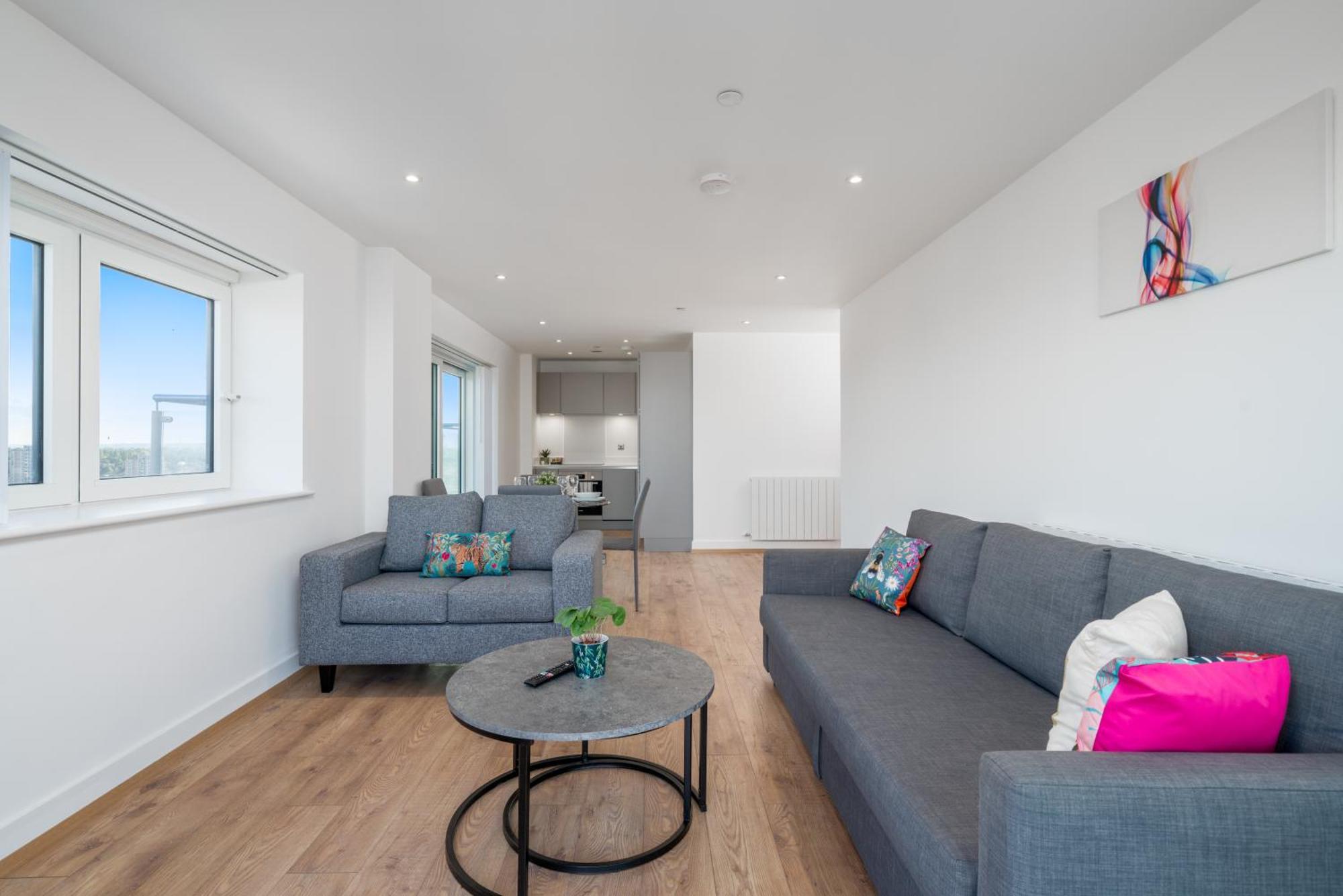 Skyvillion - London River Thames Top Floor Apartments By Woolwich Ferry, Mins To London Excel, O2 Arena , London City Airport With Parking Esterno foto
